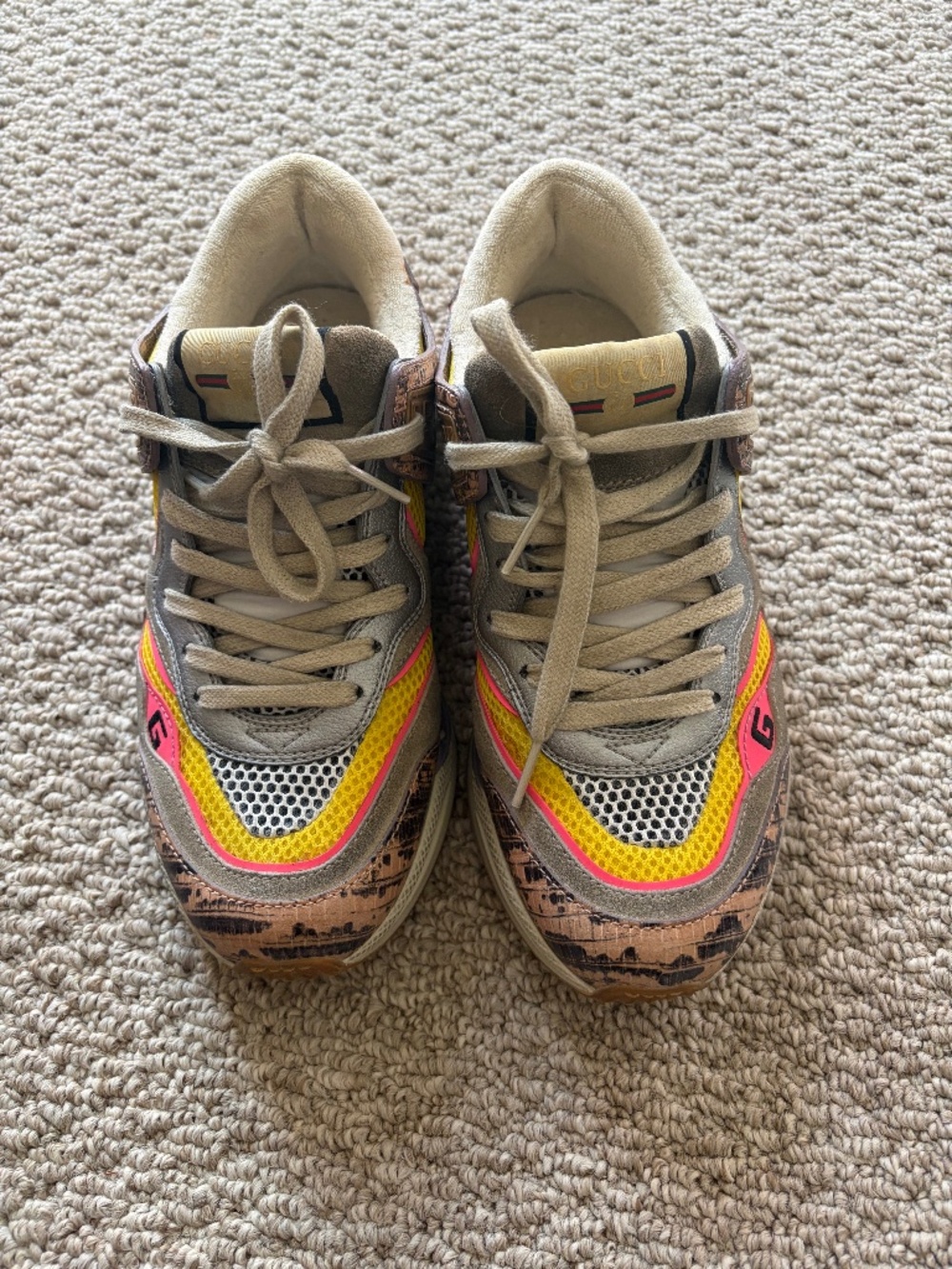Gucci Ultrapace Women's Sneaker Size EUR 37.5 Pink Tejus Printed W/ BOX